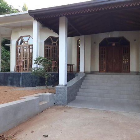 The Golden Residence Kegalle Luaran gambar